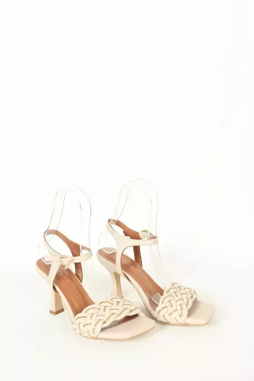 Kadın Detay Örgülü Sandalet