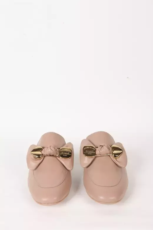 Kadın Aksesuar Detaylı Terlik