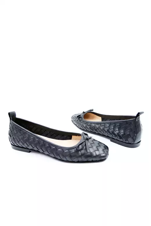 Kadın Hakiki Deri Örgülü Babet Siyah