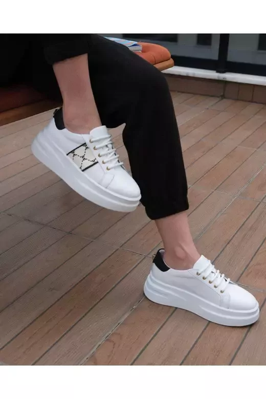 Kadın Hakiki Deri Aksesuar Detaylı Sneaker