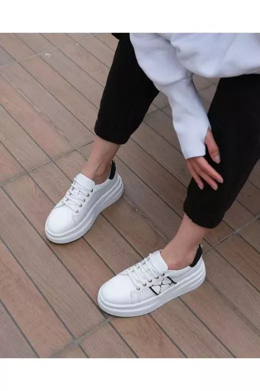 Kadın Hakiki Deri Aksesuar Detaylı Sneaker