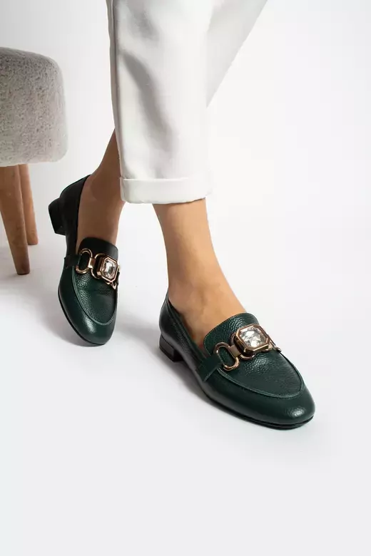 Kadın Siyah Deri Aksesuar Detaylı Ayakkabı