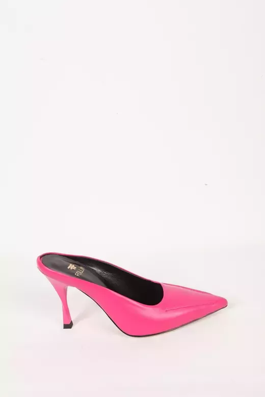 Kadın Siyah Hakiki Deri Topuklu Terlik