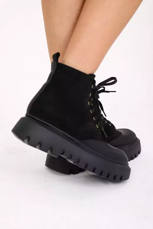 Kadın Siyah Deri Bot