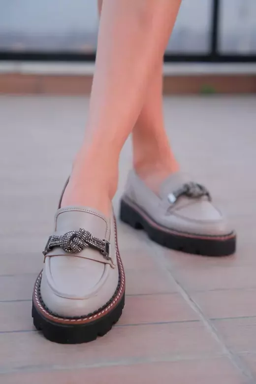 Kadın Taba Loafer Aksesuar Detaylı