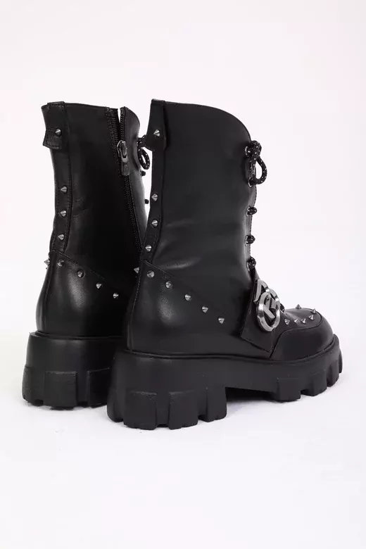 Kadın Siyah Deri Zımba Detaylı Bot