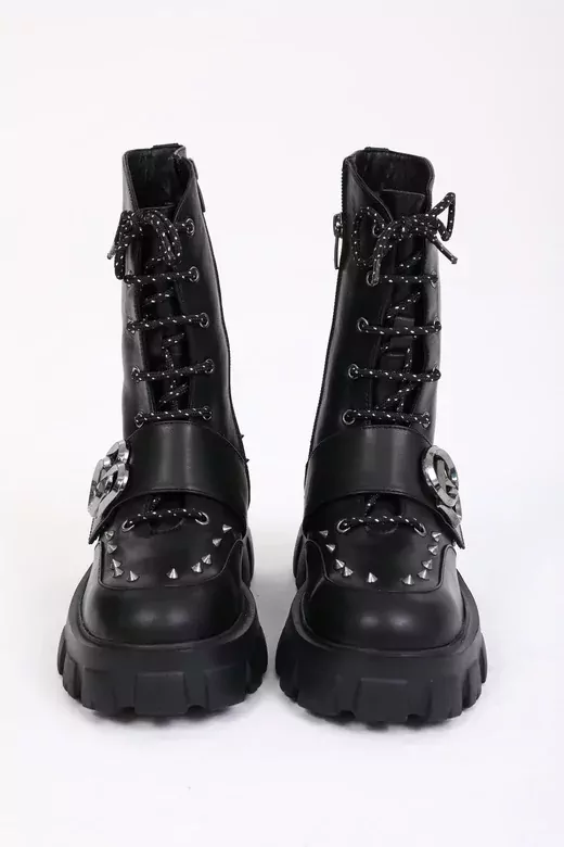 Kadın Siyah Deri Zımba Detaylı Bot