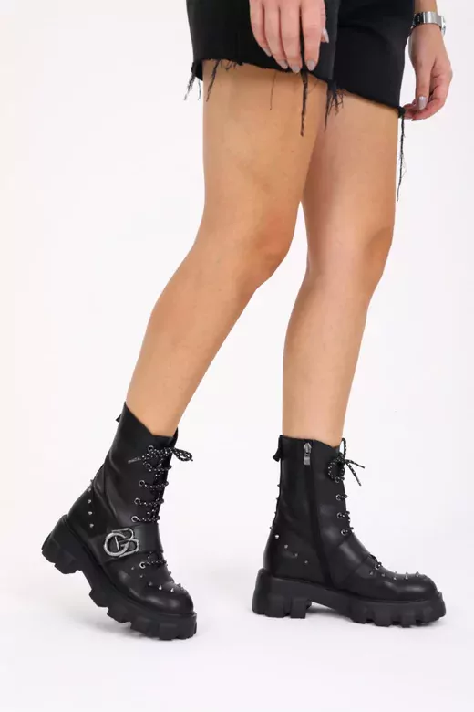 Kadın Siyah Deri Zımba Detaylı Bot