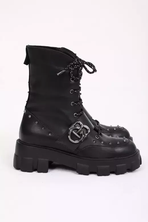 Kadın Siyah Deri Zımba Detaylı Bot