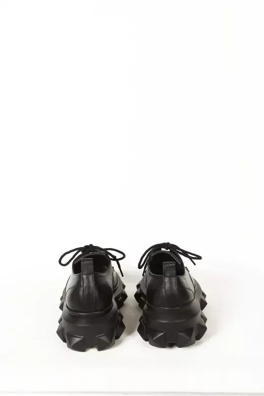 Kadın Siyah Hakiki Deri Detaylı Ayakkabı