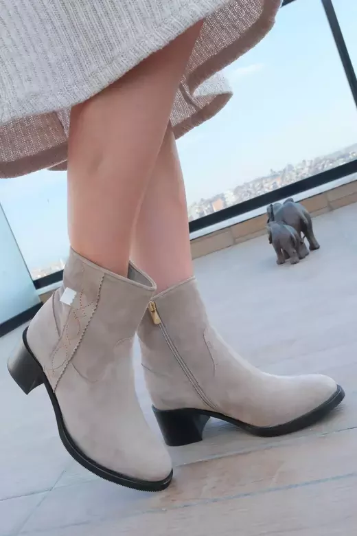 Kadın Süet Nakış Detaylı Bot