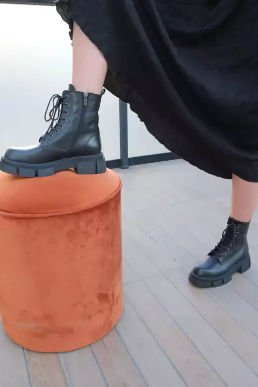 Kadın Bej Hakiki Deri Bot