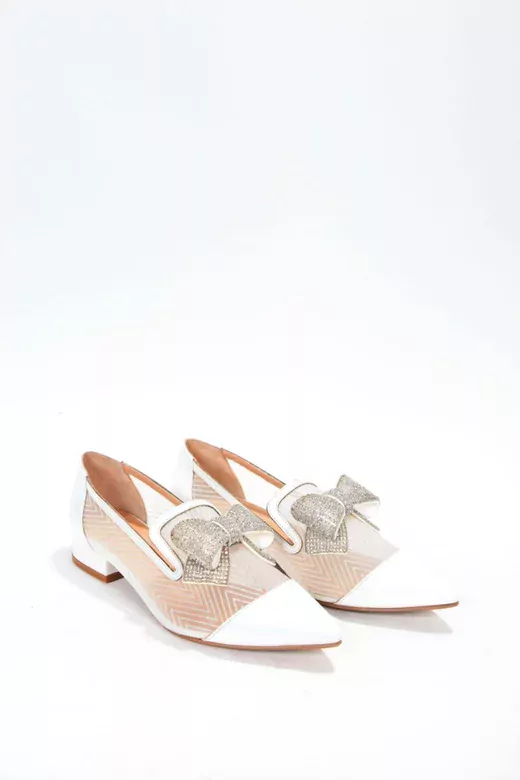 Kadın Beyaz Hakiki Deri Detaylı Ayakkabı