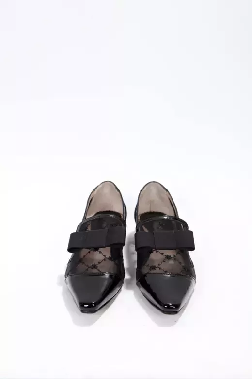 Kadın Siyah Rugan Tül Fiyonk Detaylı Ayakkabı