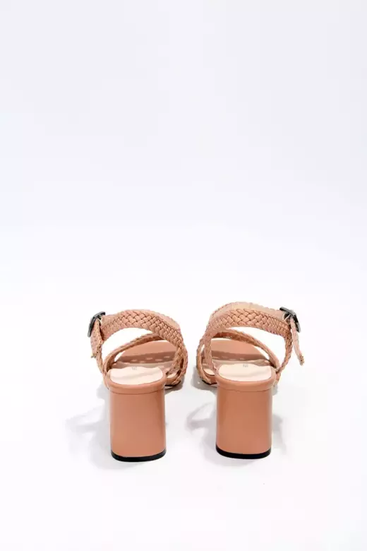 Kadın Siyah Örgülü Sandalet