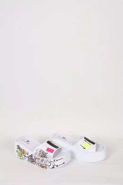 Kadın Deri Terlik Dolgu Topuk Beyaz