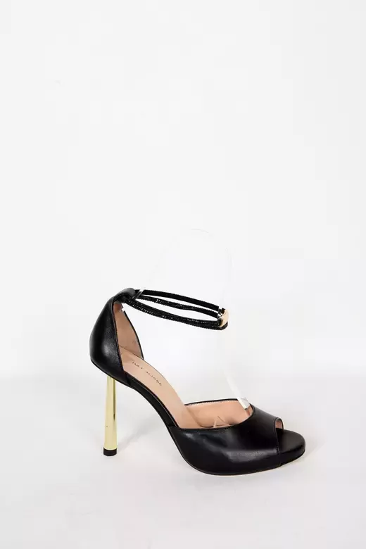 Kadın Hakiki Deri Topuk Detaylı Ayakkabı