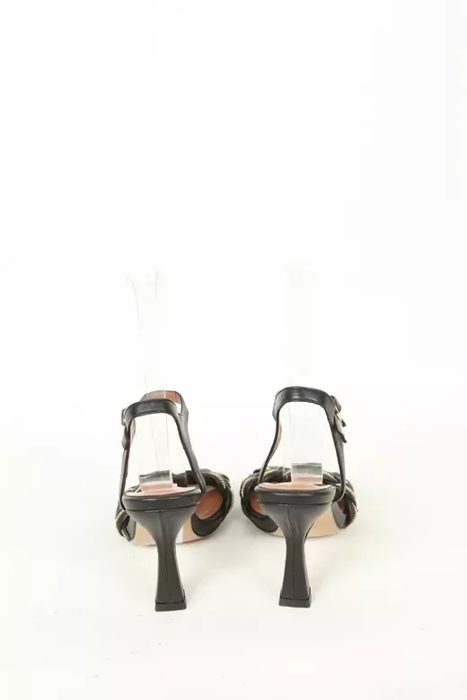 Kadın Detay Örgülü Sandalet