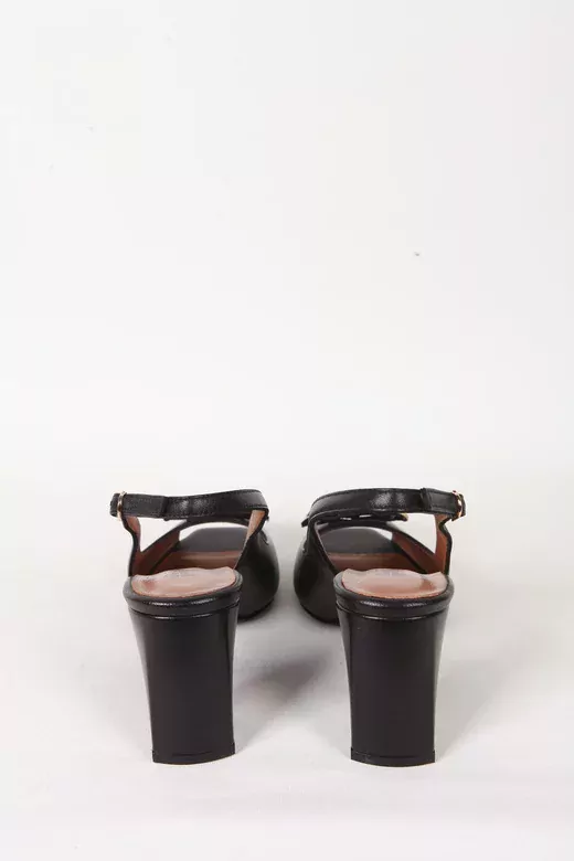 Kadın Deri Ayakkabı Aksesuar Detaylı Topuklu Siyah