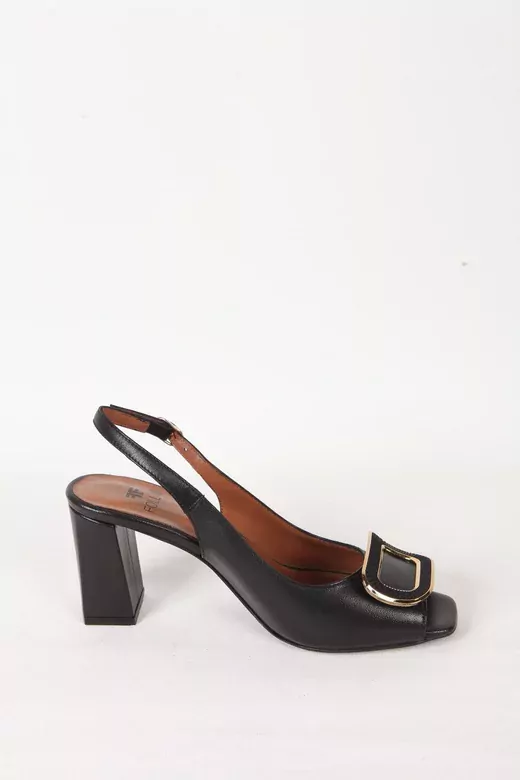 Kadın Deri Ayakkabı Aksesuar Detaylı Topuklu Siyah