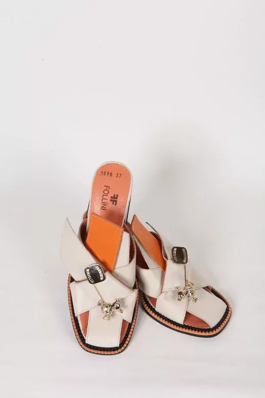 Kadın Deri Terlik Topuk Detaylı Beyaz