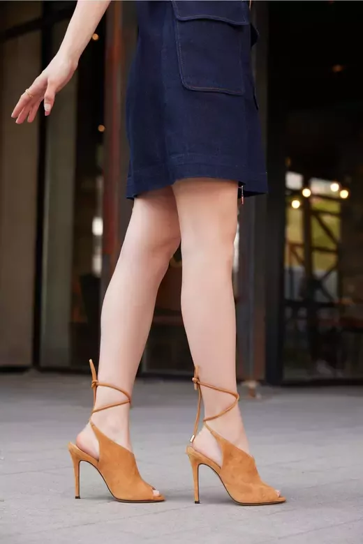 Kadın Deri Ayakkabı Topuklu Siyah Süet