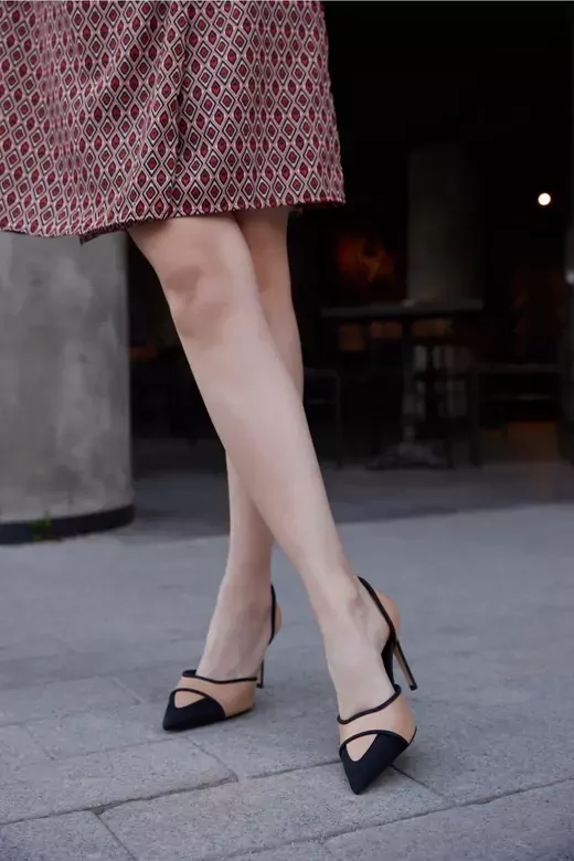 Kadın Siyah Saten Hakiki Deri Topuklu Ayakkabı