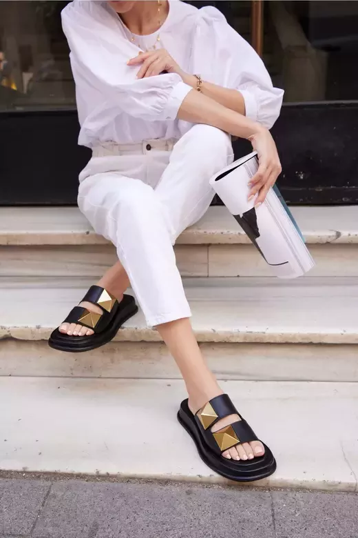 Kadın Vizon Hakiki Deri Aksesuar Detaylı Terlik