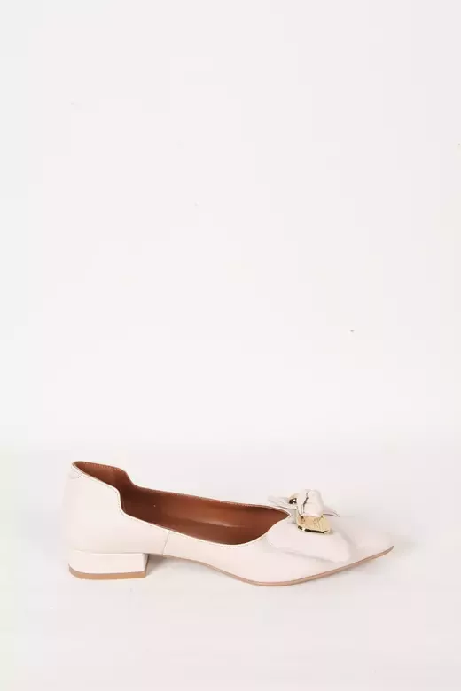 Kadın Deri Babet Aksesuar Detaylı Krem