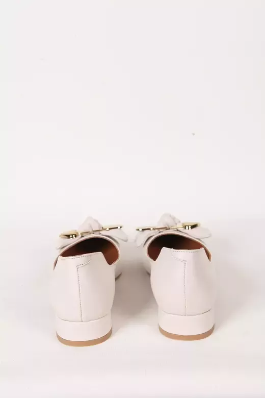 Kadın Deri Babet Aksesuar Detaylı Krem