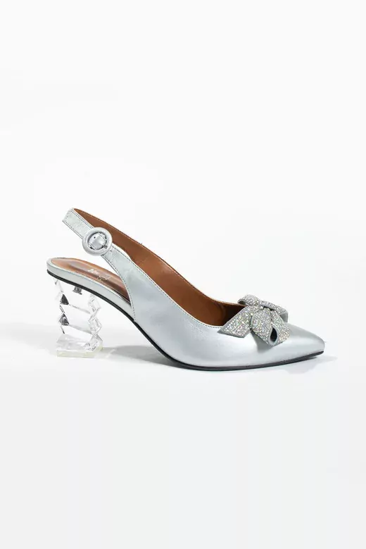 Kadın Siyah Hakiki Deri Aksesuar Ve Topuk Detaylı Topuklu Ayakkabı