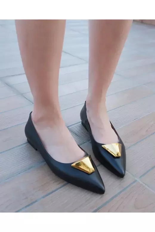 Kadın Hakiki Deri Aksesuarlı Sivri Burun Babet