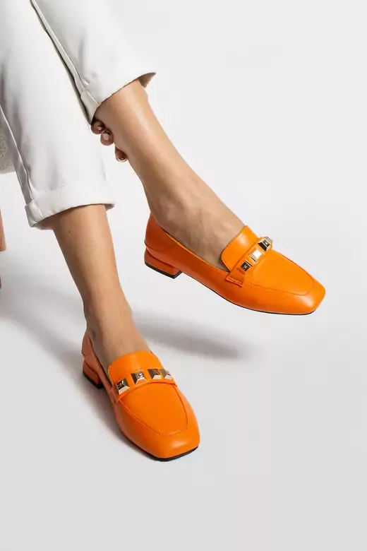 Kadın Deri Babet Aksesuar Detaylı