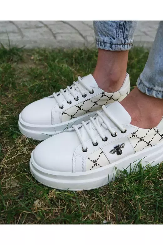 Kadın Hakiki Deri Aksesuar Detaylı Sneaker