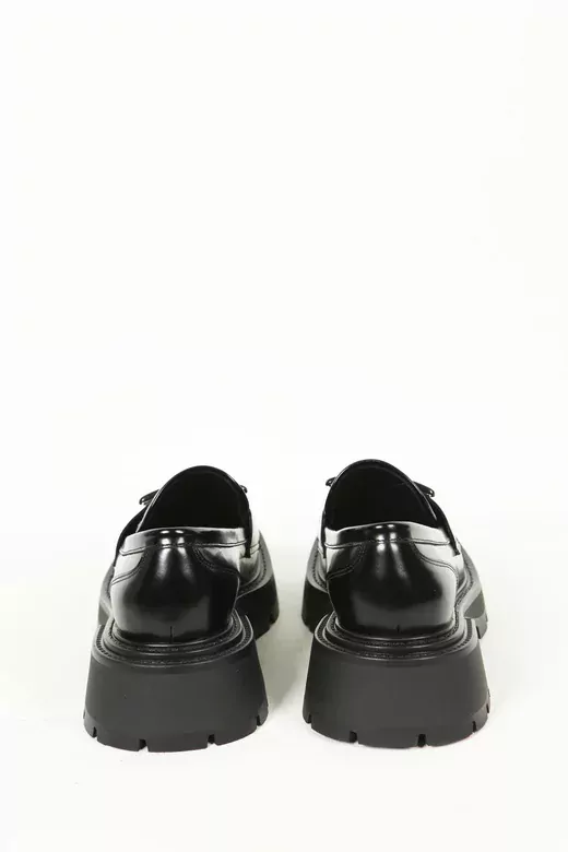 Kadın Siyah Rugan Loafer Ayakkabı