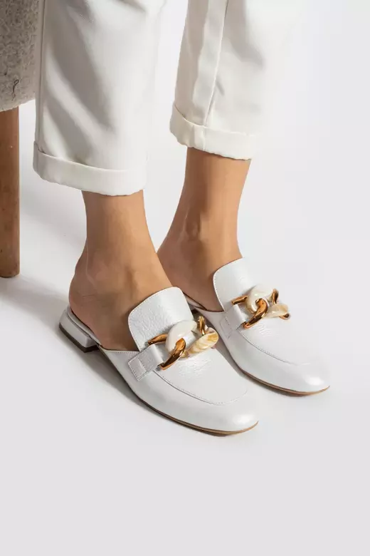 Kadın Altın Deri Aksesuar Detaylı Terlik