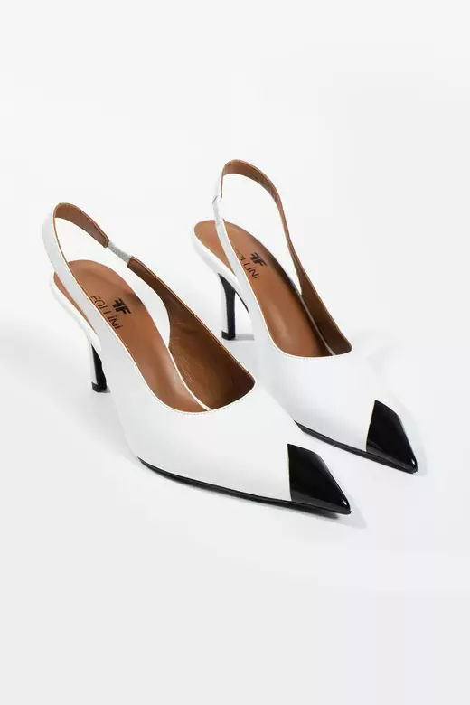Kadın Beyaz Hakiki Deri Burun Detaylı Topuklu Ayakkabı