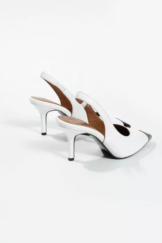 Kadın Beyaz Hakiki Deri Burun Detaylı Topuklu Ayakkabı