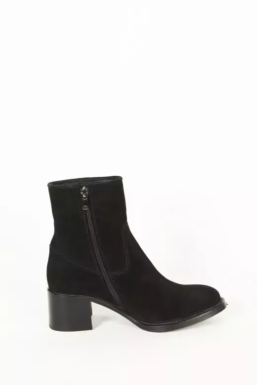 Kadın Süet Nakış Detaylı Bot