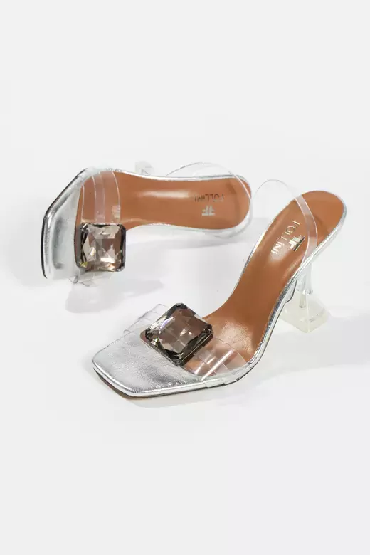 Kadın Deri Terlik Aksesuar Detaylı