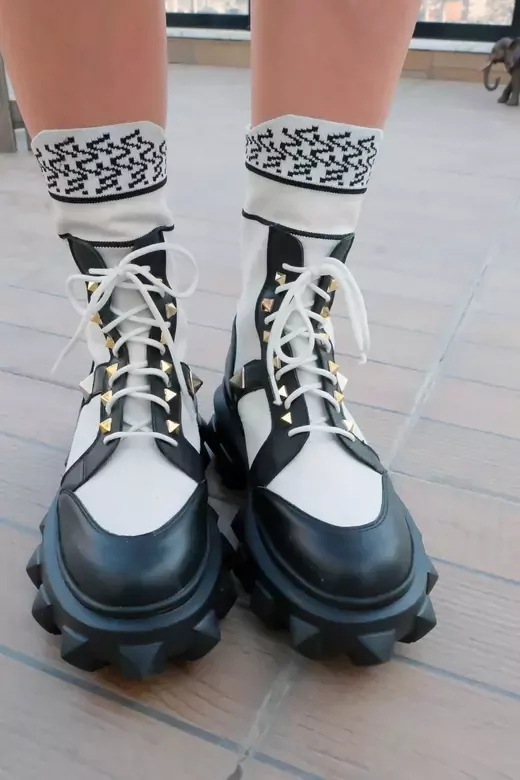 Kadın Siyah Beyaz Hakiki Deri Bot