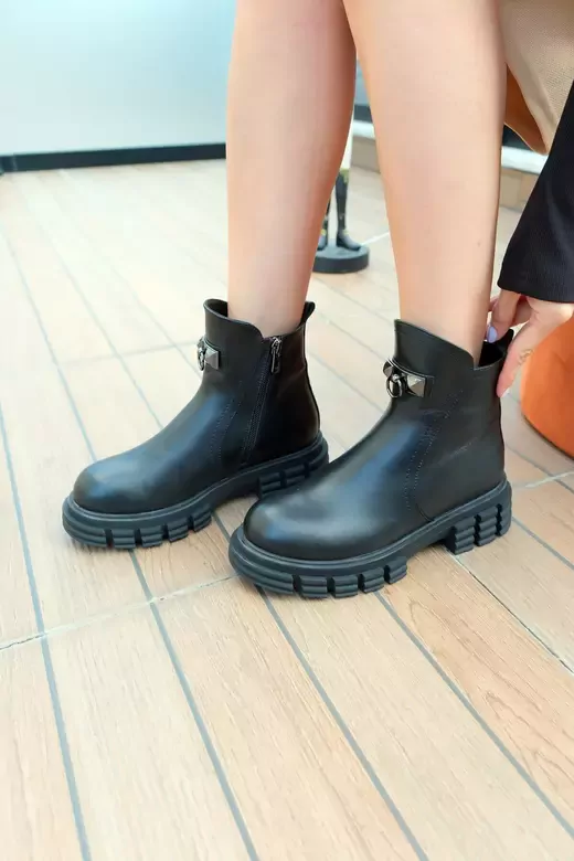 Kadın Siyah Hakiki Deri Bot