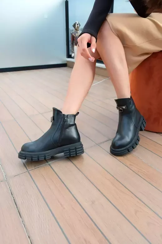 Kadın Siyah Hakiki Deri Bot