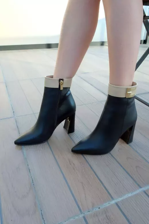 Kadın Siyah Hakiki Deri Topuk Detaylı Bot