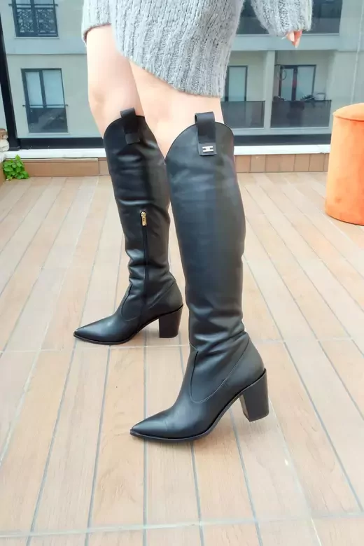 Kadın Siyah Hakiki Deri Topuklu Çizme