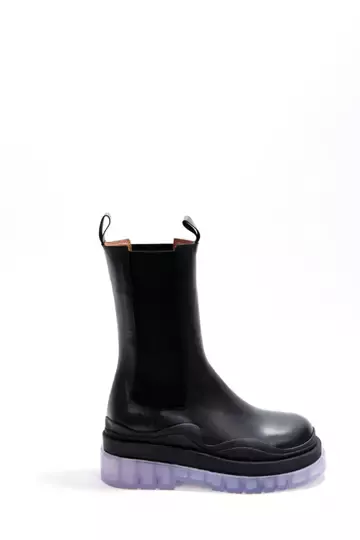 Kadın Siyah Deri Bot