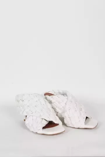 Beyaz Bottega Sarma Topuklu Terlik