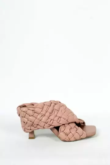 Beyaz Bottega Sarma Topuklu Terlik