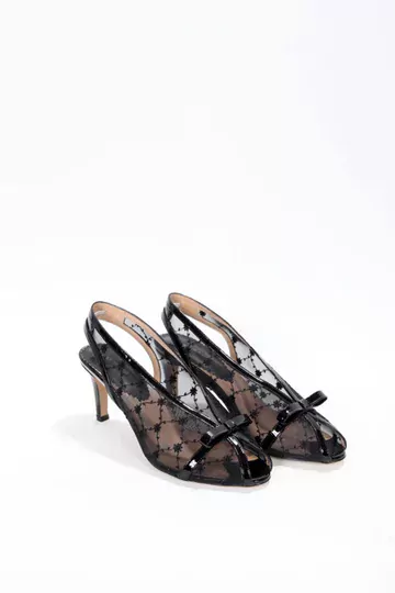 Kadın Bej Rugan Tül Toka Detaylı Ayakkabı