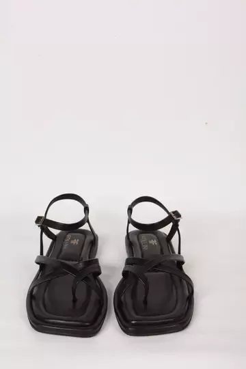 Kadın Siyah Hakiki Deri Sandalet